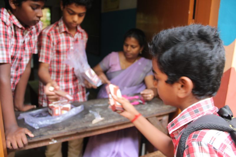 പ്രമാണം:ഐസ്ക്രീം 4.JPG