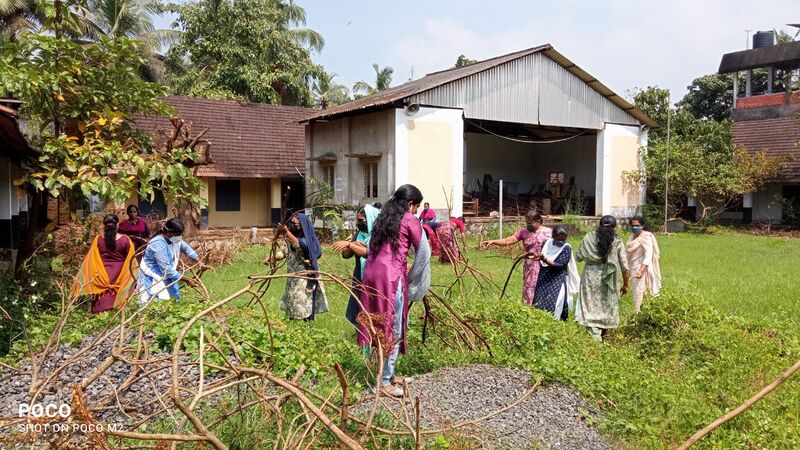 പ്രമാണം:13075 192.jpeg