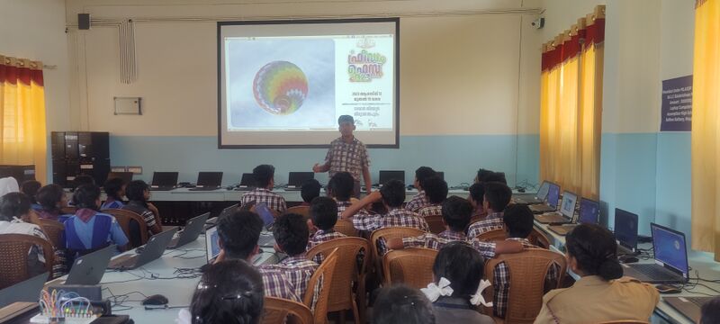 പ്രമാണം:15051 freedom fest class.jpg