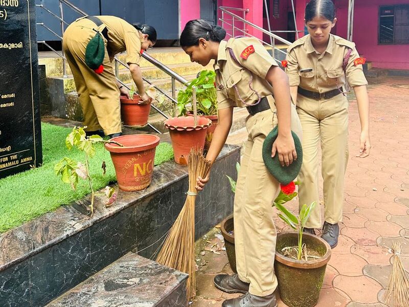 പ്രമാണം:21080 Dbhs 9.jpeg