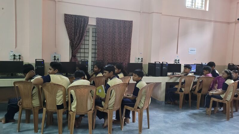 പ്രമാണം:25044 lkpreliminarycamp2025 2.jpg