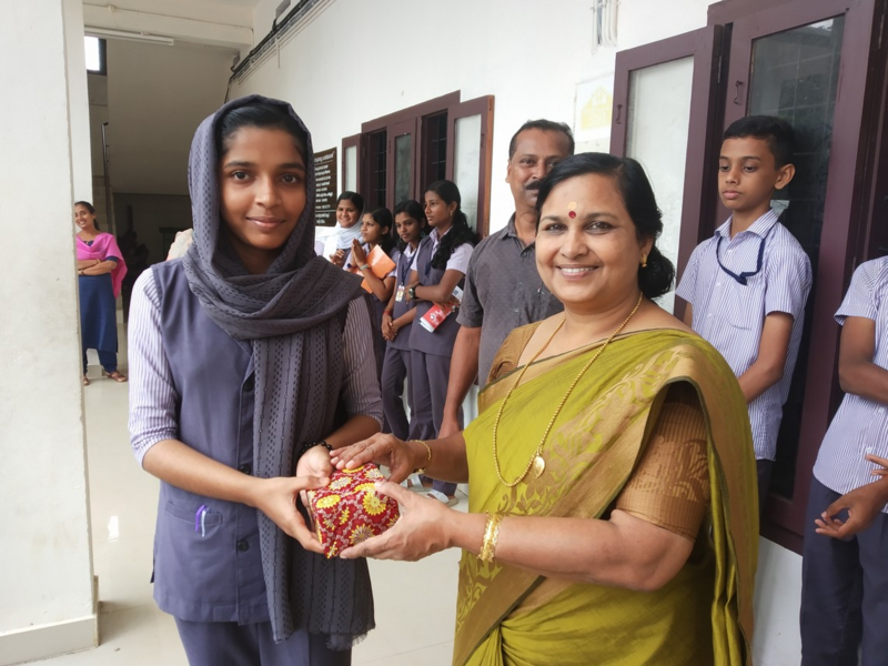 പ്രമാണം:29007 550.png