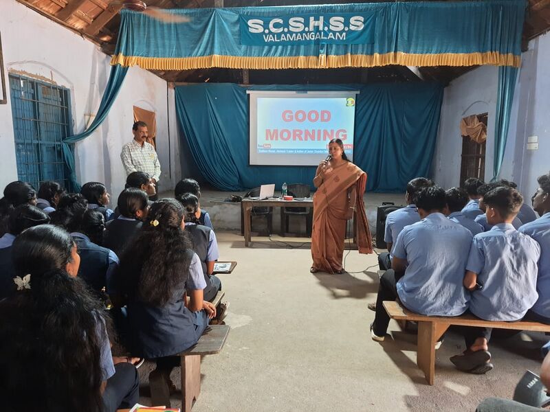 പ്രമാണം:34041 sslc3.jpg