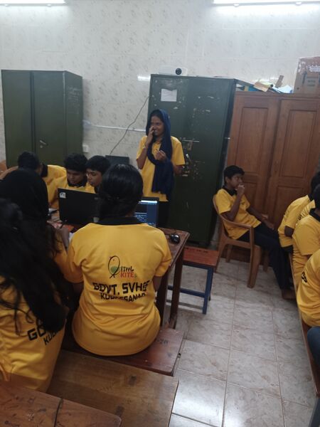 പ്രമാണം:36039-ALP-LK CAMP4.jpg