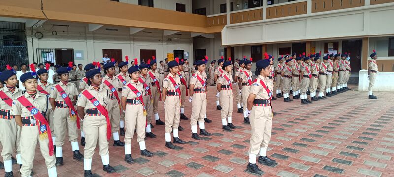 പ്രമാണം:37053-August 2nd SPC Day parade(3).jpeg