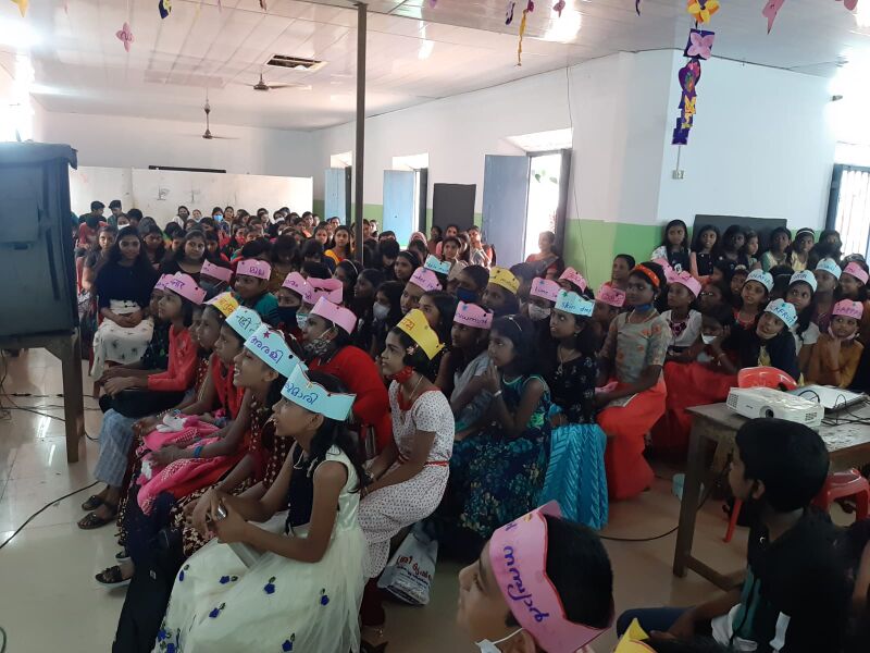 പ്രമാണം:44042 pravesanothsavam 3.jpg