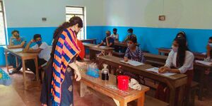 BS21 EKM 25099 4.jpg