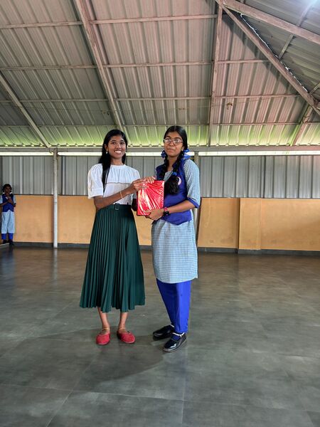 പ്രമാണം:ENV25 TVM 43068 3.jpg