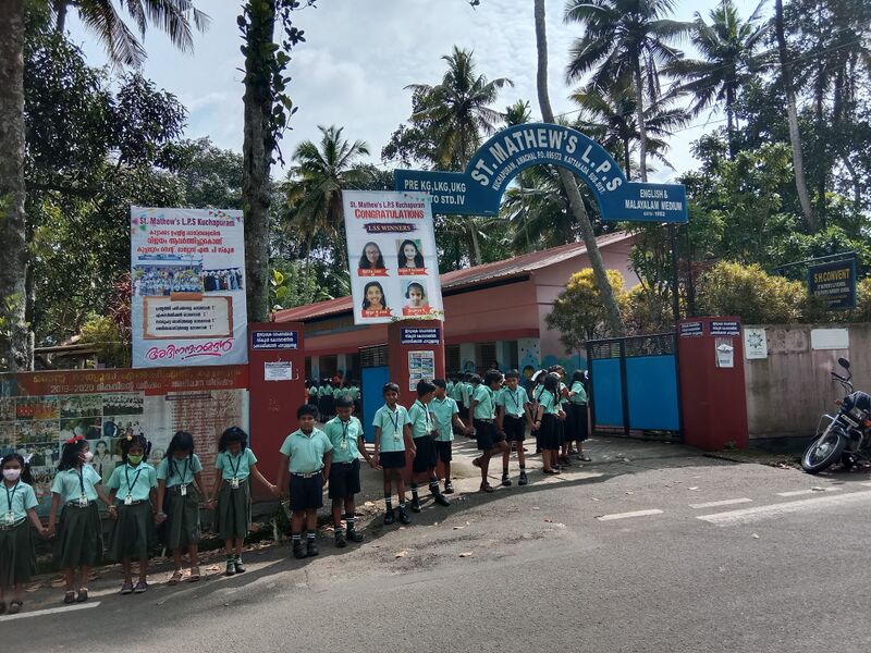 പ്രമാണം:No drugs2-44334-min.jpg