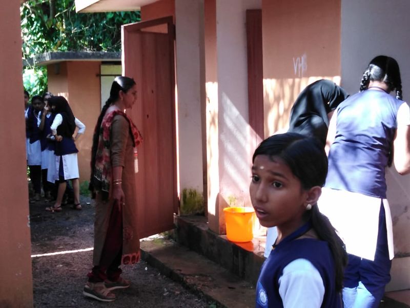 പ്രമാണം:School cleaning 2.jpg