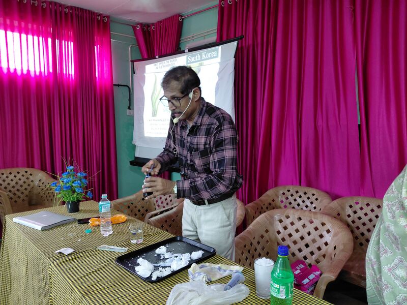 പ്രമാണം:19077 AW2.jpg