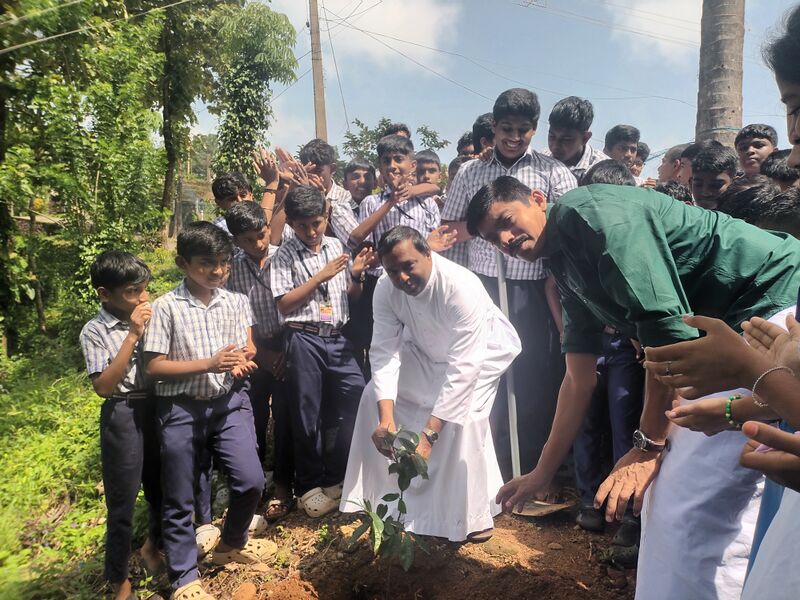 പ്രമാണം:20250605 103044.jpg