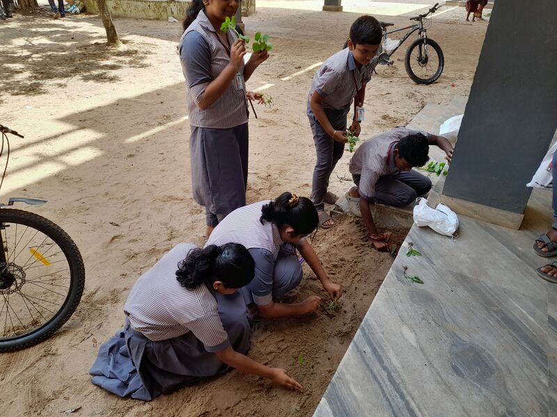 പ്രമാണം:35050 envtday325.jpg