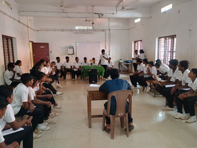 പ്രമാണം:35059-2025-26-SPC-XMas Camp-Section4-2.jpg