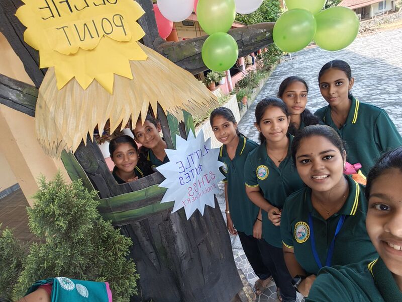 പ്രമാണം:47106 Selphi point 25.jpg