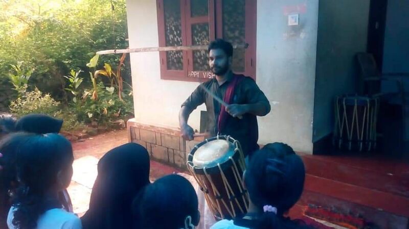 പ്രമാണം:48230-prathibha sath1.jpg