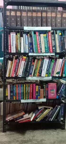 പ്രമാണം:Library ghs krpm.jpg