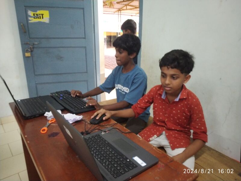 പ്രമാണം:12248 school election1.jpg