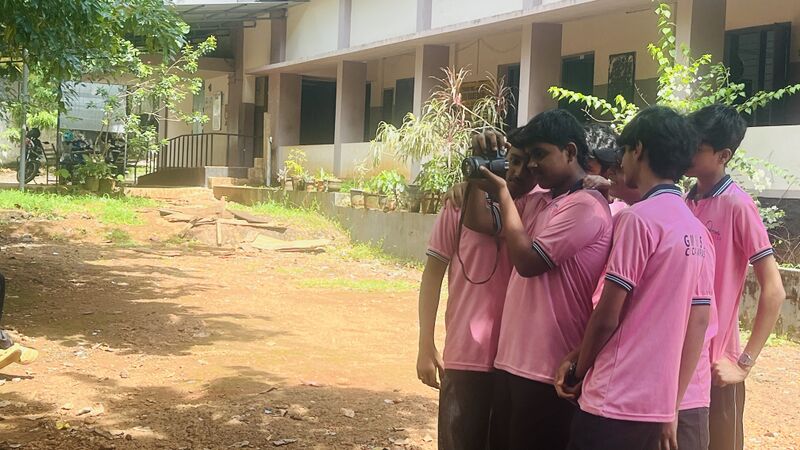 പ്രമാണം:19002 sl1.jpg