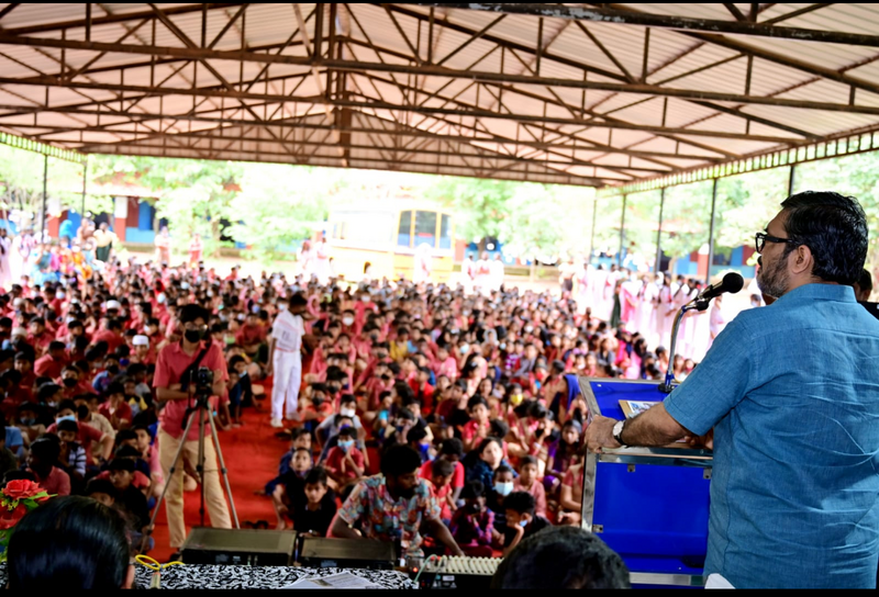 പ്രമാണം:20008 artgallery2.jpg.png