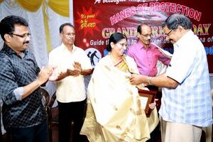 21010 2015 grparents1.jpg