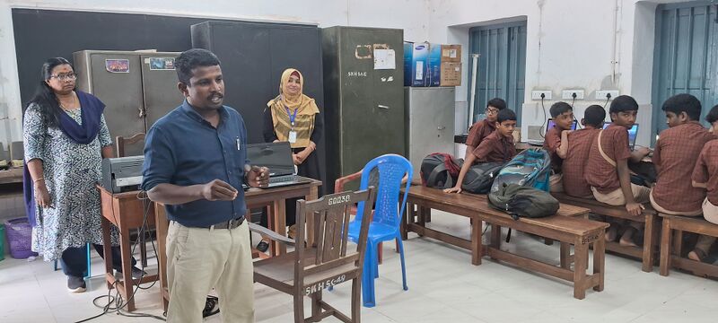 പ്രമാണം:24072 lckd k2.jpg