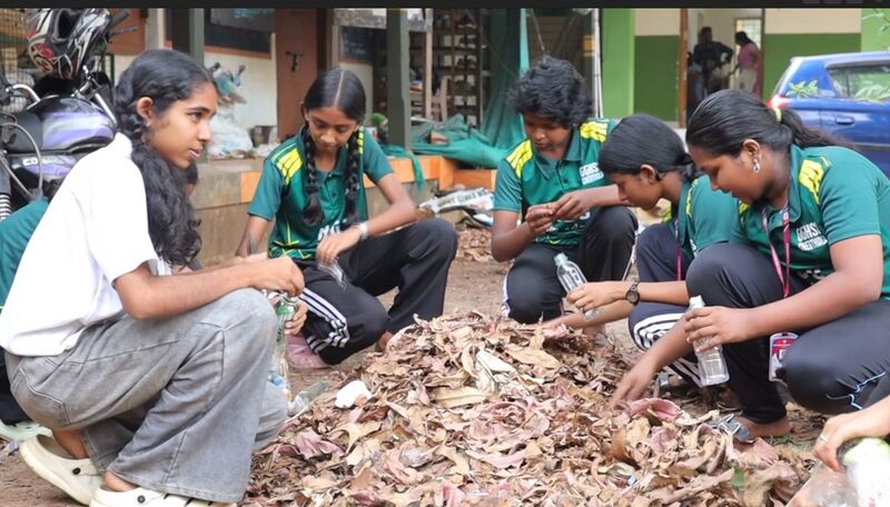 പ്രമാണം:34024Love plastic.jpg.jpg