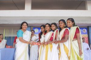 34046 onam5.resized.JPG