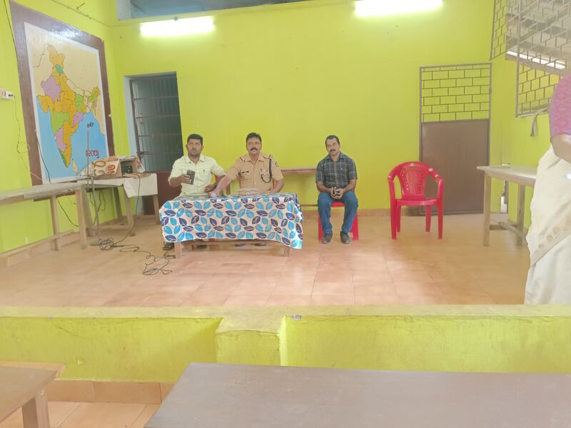 പ്രമാണം:44205 awareness class.jpg