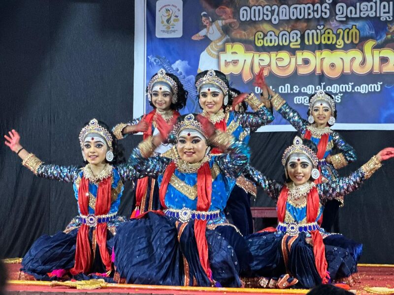 പ്രമാണം:ETTAMKALLU VRLPS DANCE.jpg
