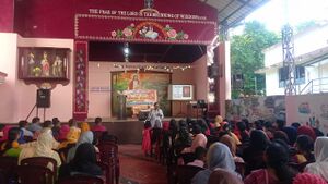 Pius-TCR-22267 (3).jpg