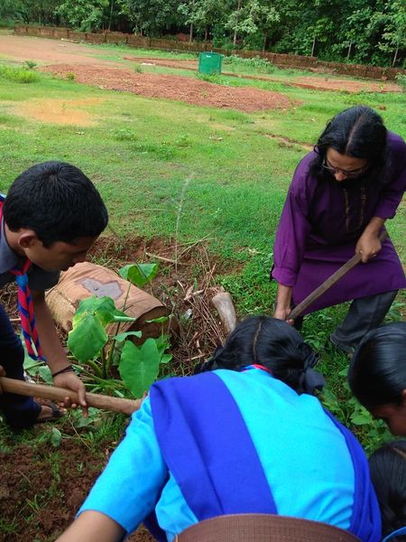 പ്രമാണം:13121 scouting 6.jpg