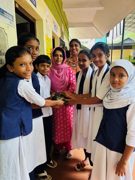 പ്രമാണം:34044-GHSM-NALLAPADAMKARSHIKA PRAVARTHANANGAL2025-2.jpg