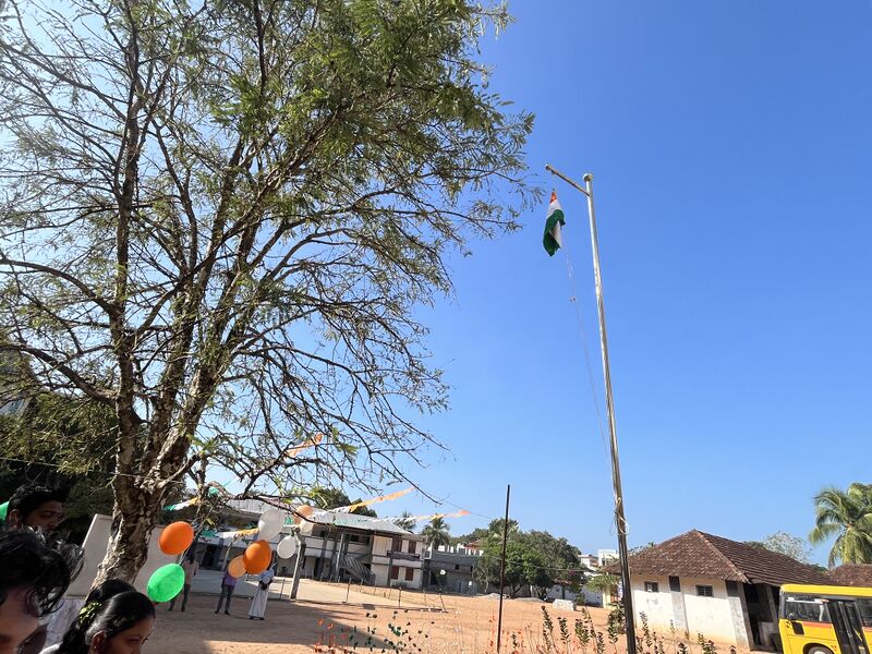 പ്രമാണം:35050 rd126.jpg