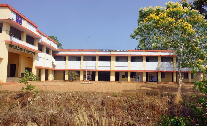 പ്രമാണം:LMSHSS.JPG
