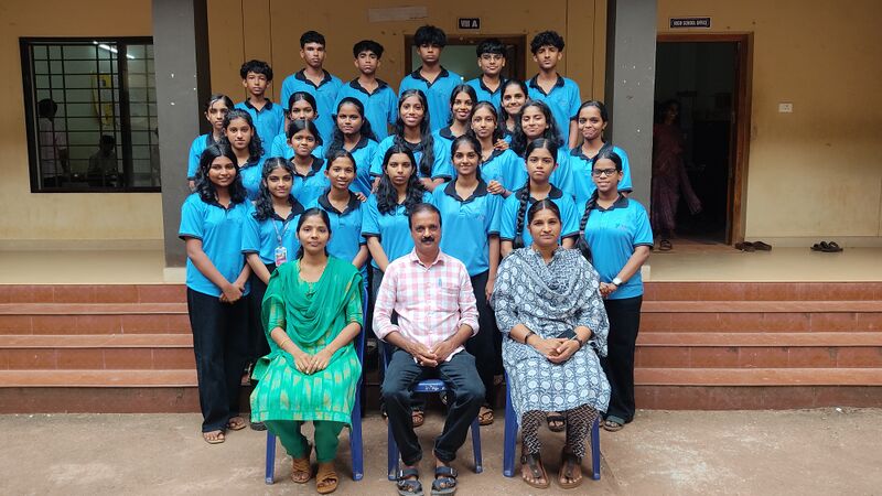 പ്രമാണം:12033 LK 23 25.jpg