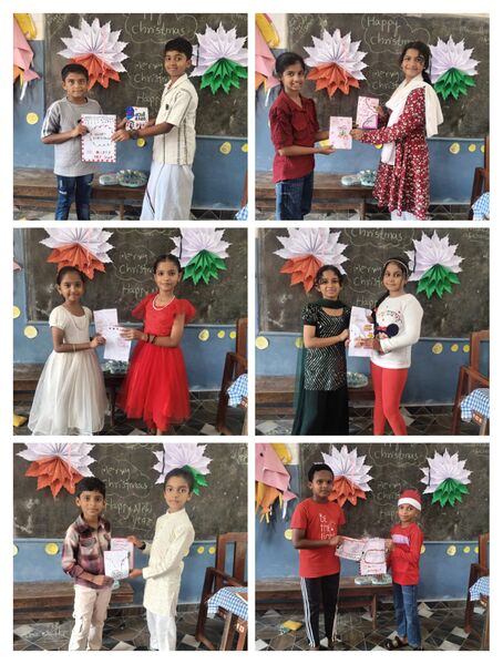 പ്രമാണം:12323 christmas friend.jpg