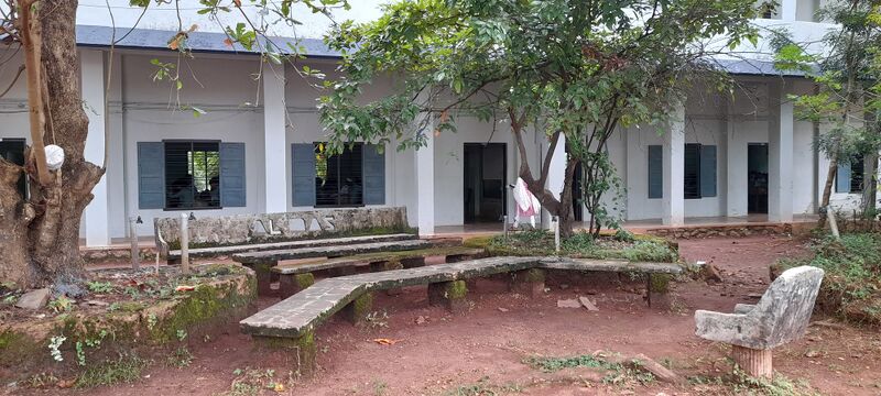 പ്രമാണം:19083 OPEN CLASS.jpg