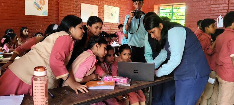 പ്രമാണം:20008 ff3.jpg