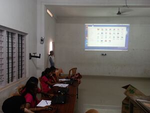 28208 hitech class.jpg