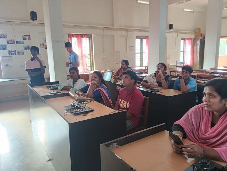 പ്രമാണം:42040-LK-AI Training-06.jpeg