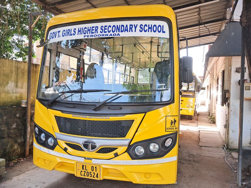 പ്രമാണം:43040-24-bus2 (1).jpg