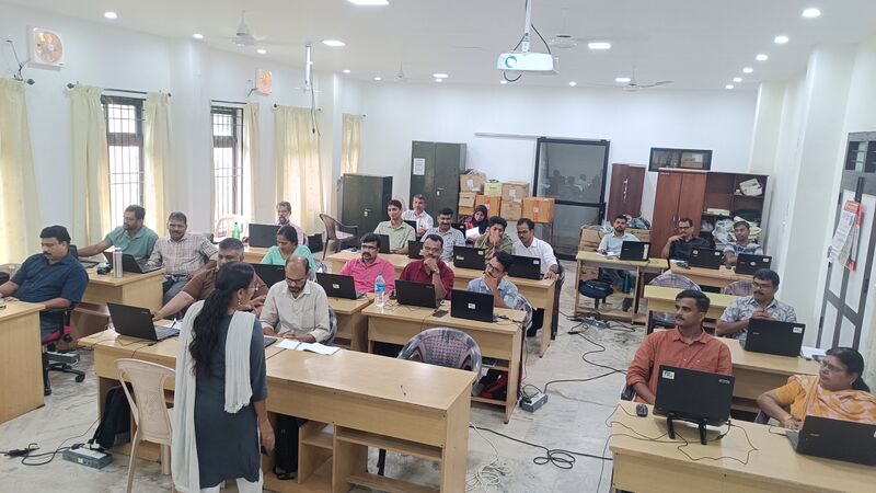 പ്രമാണം:Drcmlp tb 149.jpg