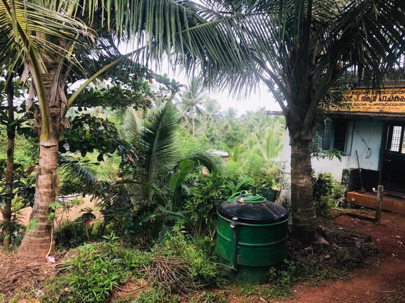 പ്രമാണം:11408 school 4.jpg