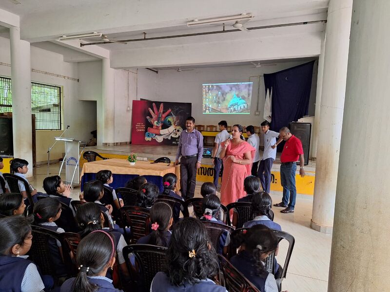 പ്രമാണം:13044 hitech hall.jpg