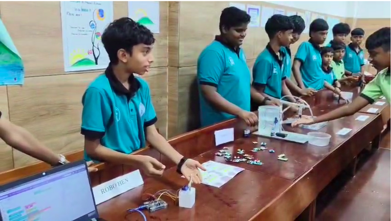 പ്രമാണം:14057 software day.png