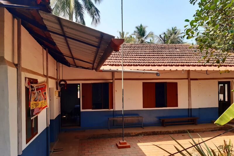 പ്രമാണം:16220 school10.jpeg