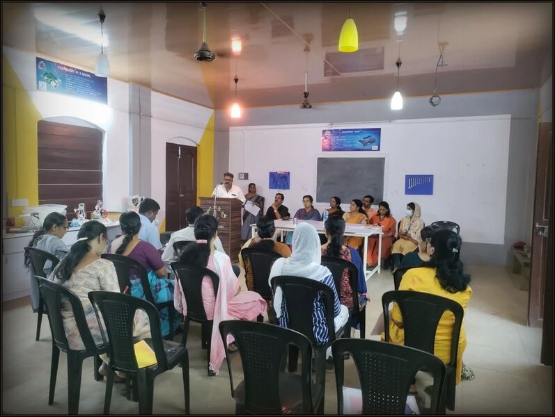 പ്രമാണം:24033 GBHS Atal Tinkering Lab.jpeg