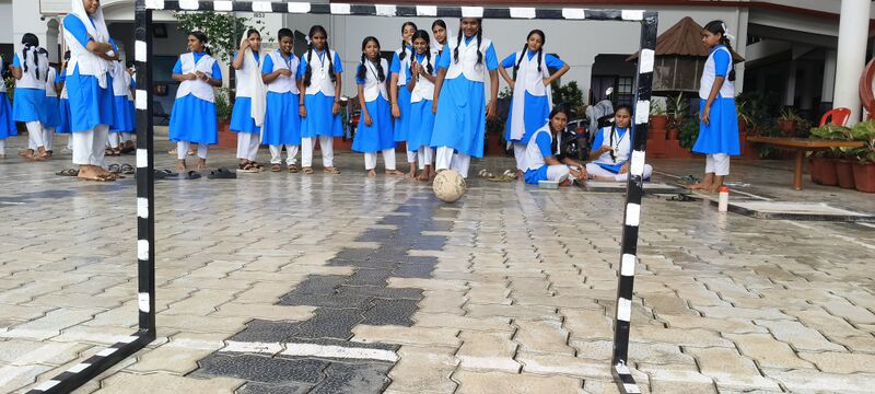പ്രമാണം:24049-GOAL 2026-KICK6.jpeg.jpg
