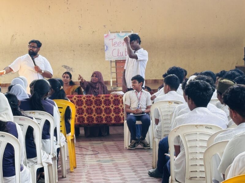 പ്രമാണം:34044-GHSM-TEENS CLUB-SSLCMOTIVATION CLASS2026-7.JPG